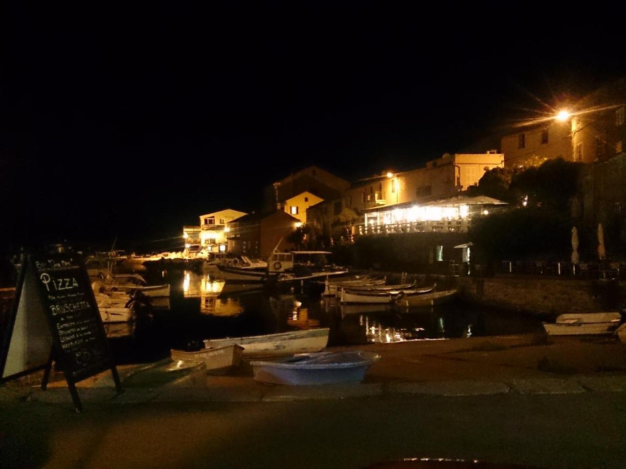 La Marine Hotel Luri Exterior photo